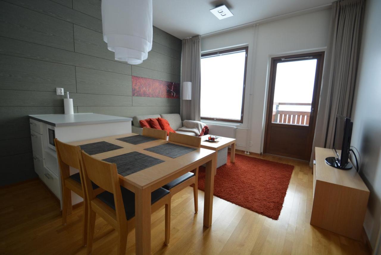 Yllaeshuiput Apartamento Ylläsjärvi Exterior foto